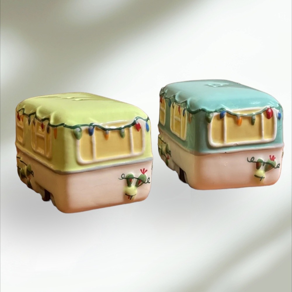 Salt & Pepper Shakers Camper Traveling RV's by TAG Christmas Ceramics